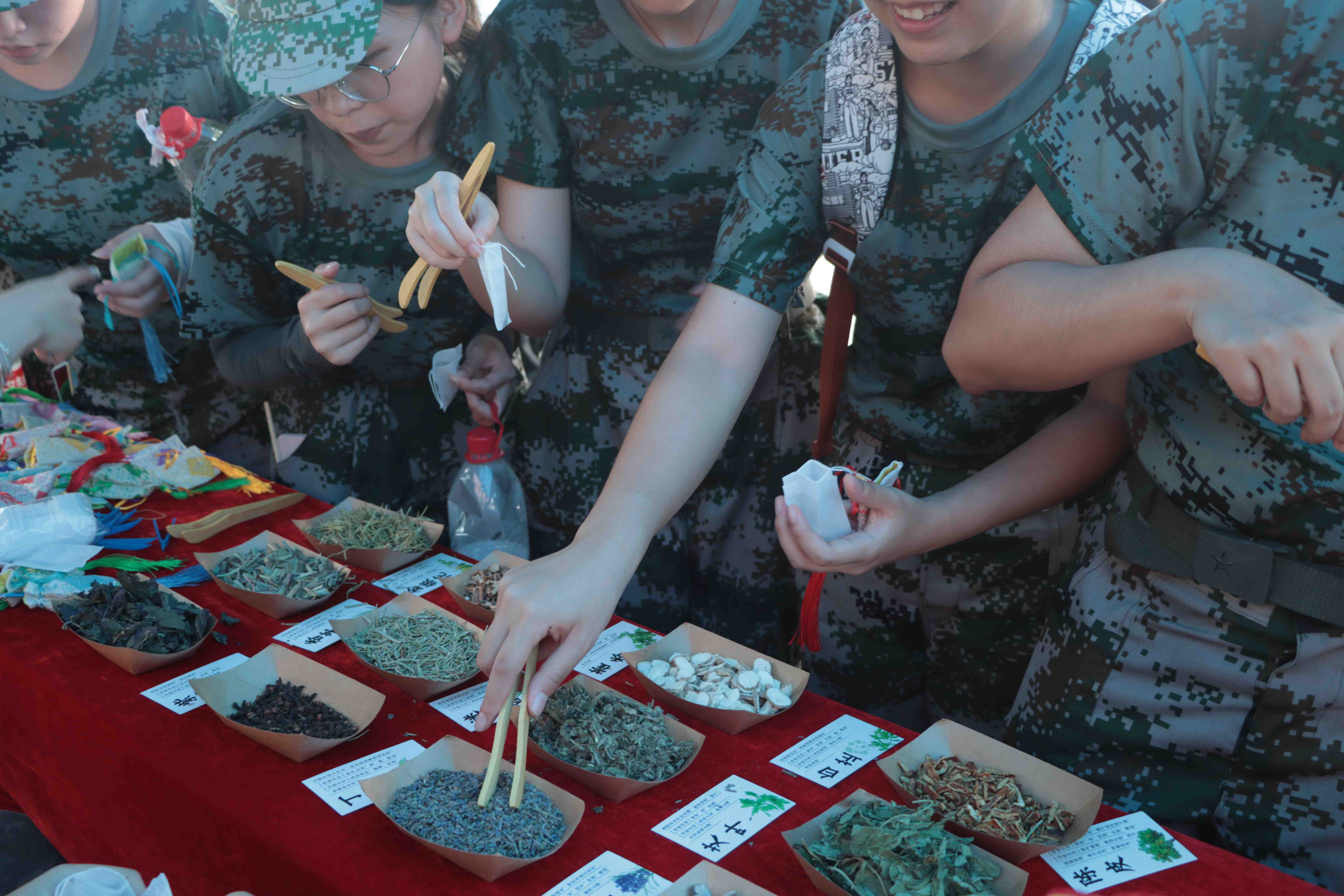 古法香囊体验2.JPG